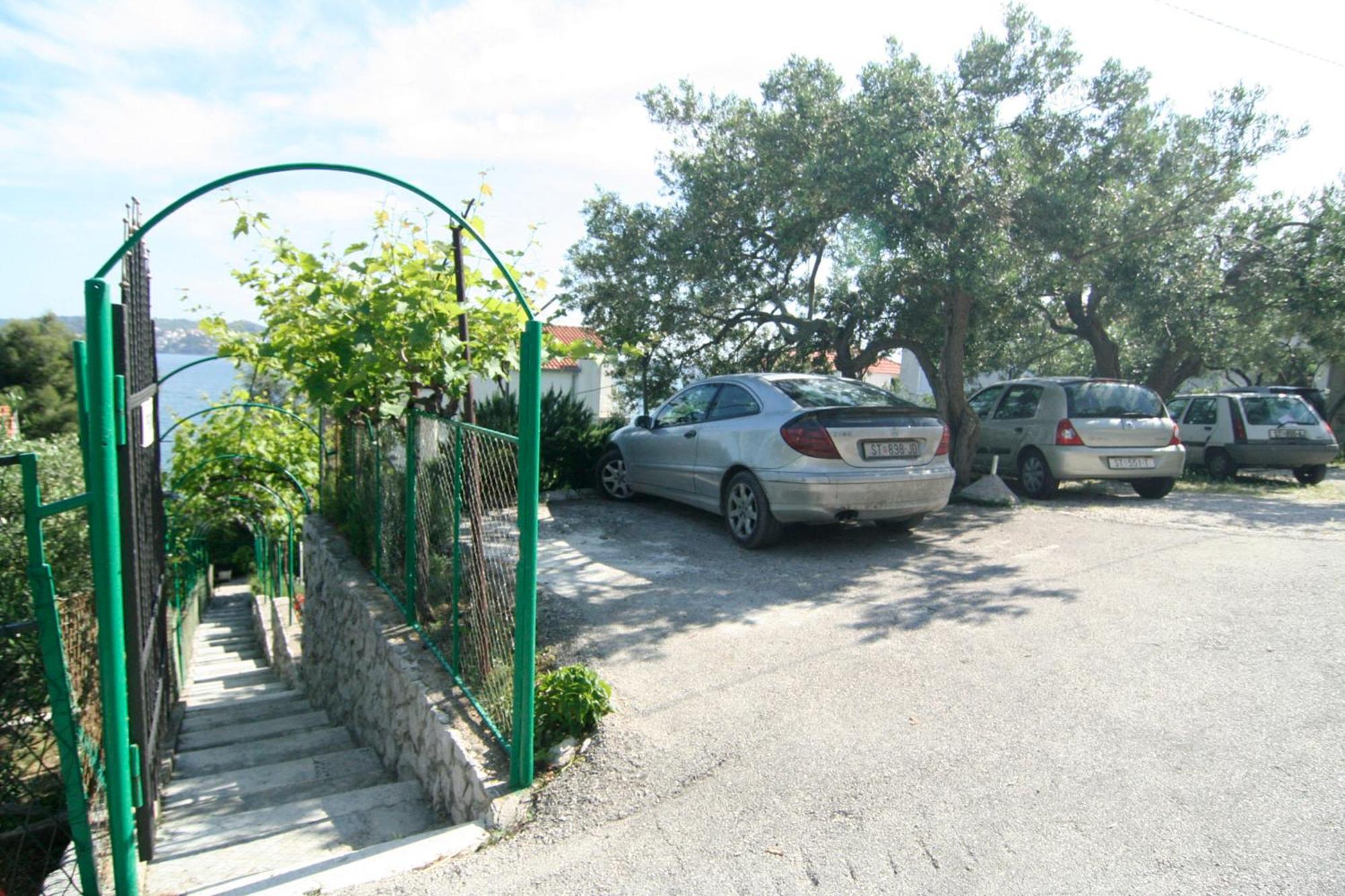 Apartments Marta Trogir Bagian luar foto