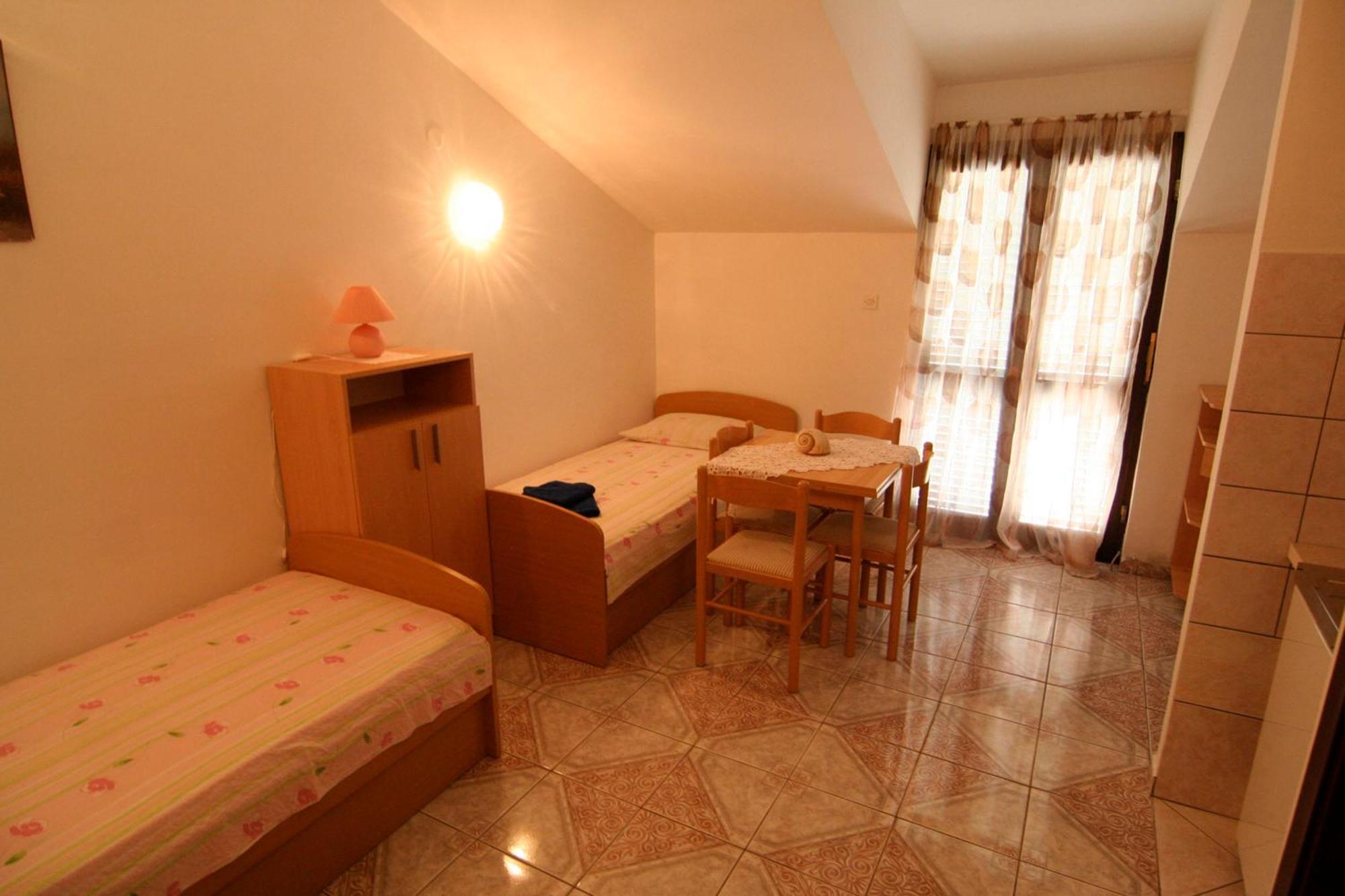 Apartments Marta Trogir Ruang foto