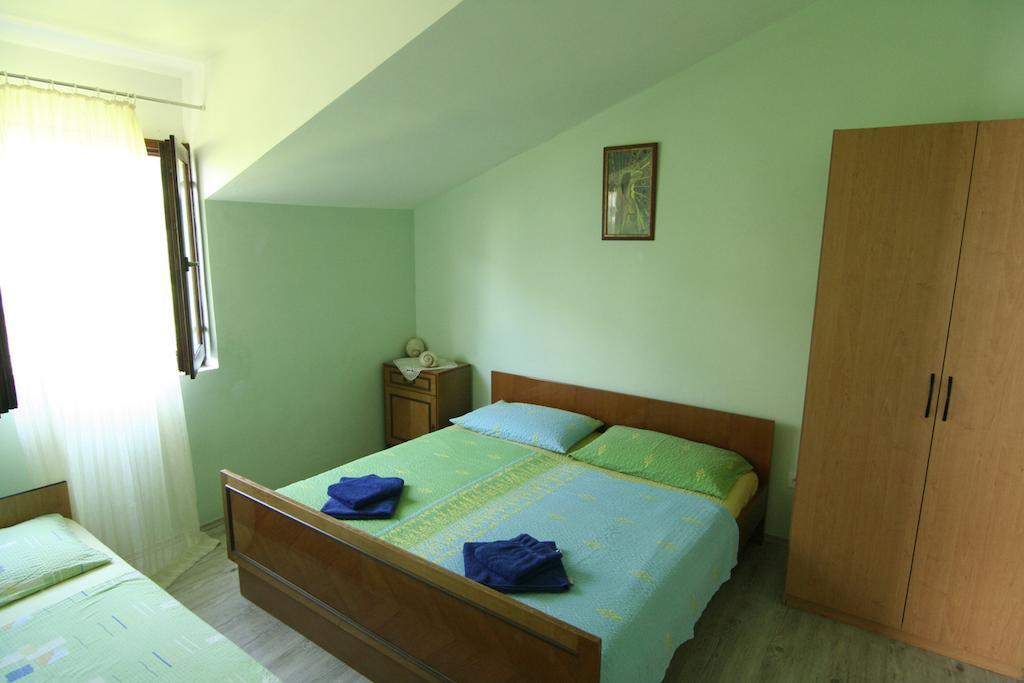 Apartments Marta Trogir Ruang foto