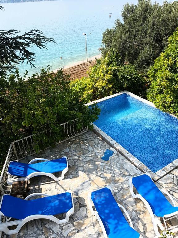 Apartments Marta Trogir Bagian luar foto